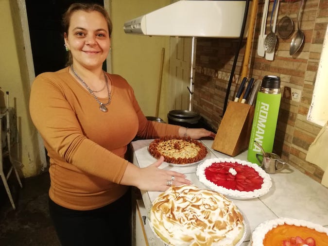 Kari DeMarchi-mesa dulce