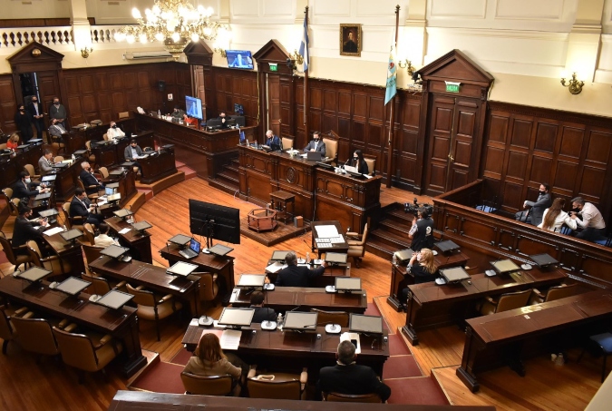 Sanción final al Presupuesto 2021: roll over por un año y 160 millones de dólares para obras