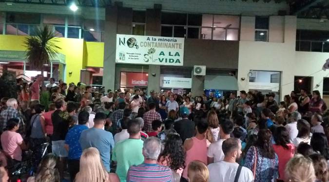 Asamblea18dicSanCarlos7722 Diario El Cuco Digital todas las noticias del Valle de Uco Asamblea-18-dic-San-Carlos-7722