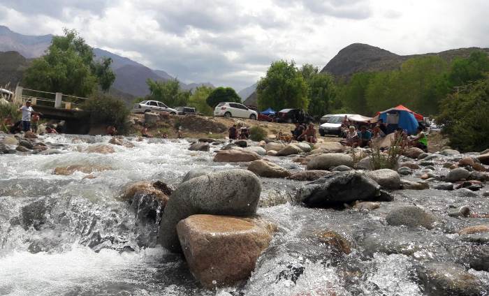 Por la problemática de una alga invasora, pedirán un permiso especial en el Manzano Histórico