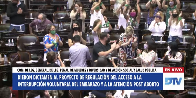 Aborto: Diputados emitió dictamen de mayoría sobre el proyecto y mañana comenzará el tratamiento