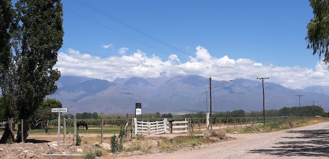 Pronóstico: tendremos un jueves caluroso, con nubosidad variable y tormentas hacia la noche