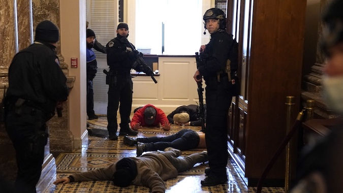Disturbios-en-el-Capitolio-de-EE.UU-Foto-Telam