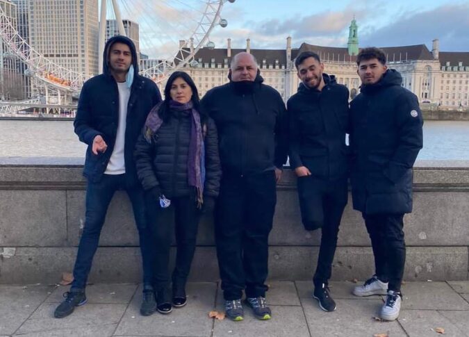 La familia Gonzalez reunida en Londres- El Cuco Digital