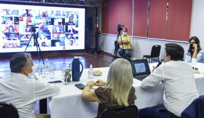 Inicio del ciclo lectivo 2021: Thomas participó de la reunión de ministros de Educación de todo el país