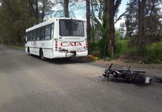 Accidente calle Tabanera, Tunuyán - foto policía