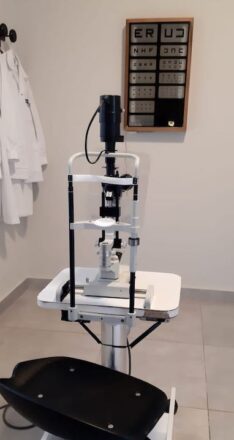Clínica-de-la-Visión_Doctor-Drago_Equipamiento-2_-Valle-de-Uco_-El-Cuco-Digital