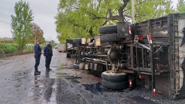 Camion-volcado-Superiora-foto-El-Cuco