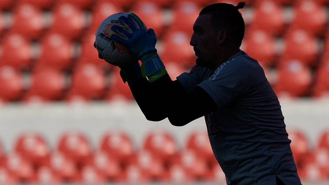 Conmebol no le permitió a River Plate sumar arqueros para la Copa Libertadores y deberá atajar un jugador de campo