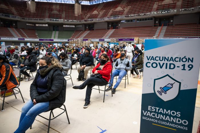 Vacunacion-personal-de-merenderos-Mendoza-2-foto-Prensa-Gobierno