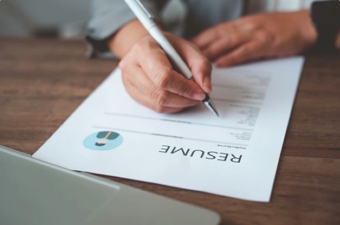 La oficina de empleo, un vínculo entre vecinos con empresas de Tupungato que requieren personal