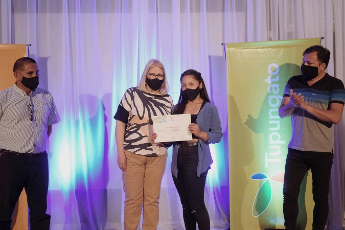 Más de cien tupungatinos recibieron sus certificados por culminar los seminarios de oficio