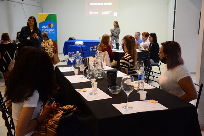 curso introduccion al vino Tyan