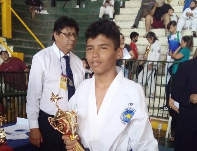 taekwondo-tunuyan-podio-elcucodigital-5 (1)