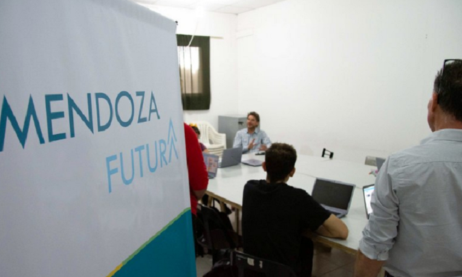 Los postulantes deberán cumplir requisitos