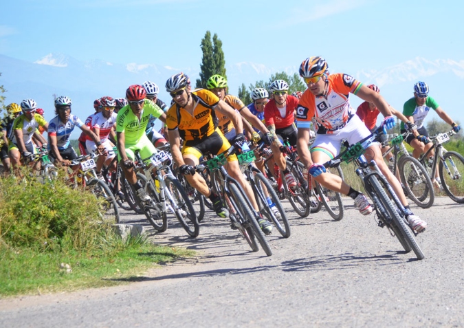 Carrera clearance 14 bike