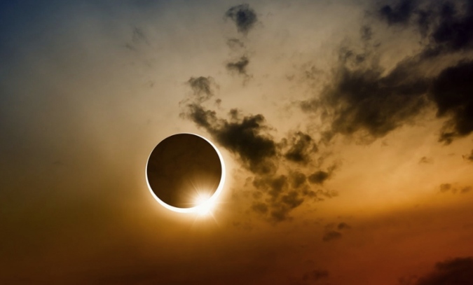 El eclipse solar parcial será el primero de cuatro eventos astronómicos que se producirán este año.