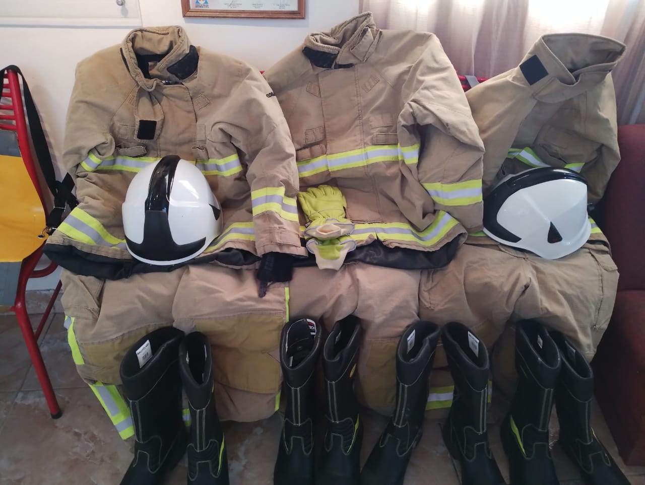 EquipamientoBomberosVoluntariosTunuyan2 - Diario El Cuco Digital todas las noticias del Valle de Uco Equipamiento-Bomberos-Voluntarios-Tunuyan2