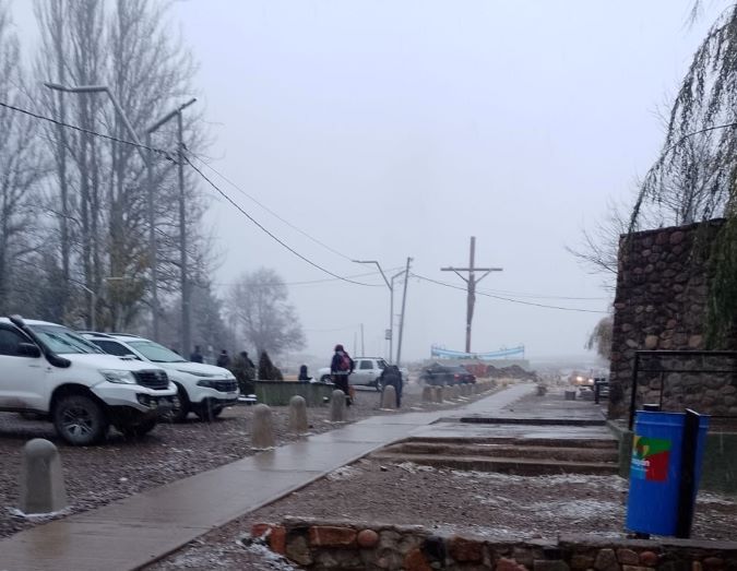 Foto: Frío y lluvia en el Manzana. Mayo 2022.