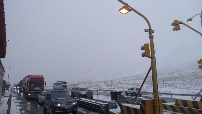 Nieve en alta montaña