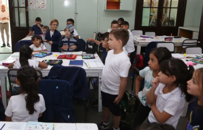 Foto de alumnos de escuelas primarias