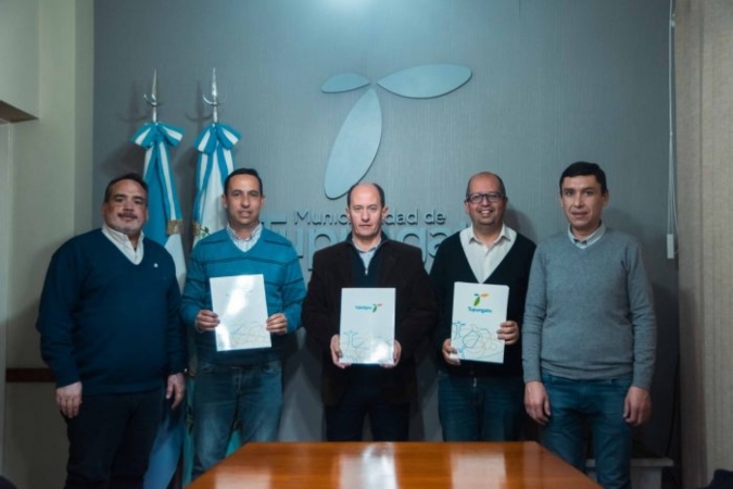 La Municipalidad de Tupungato y el Hospital Scaravelli firmaron convenios con la Fundación Zaldivar y el Gobierno provincial. San Carlos lo hizo días atrás.