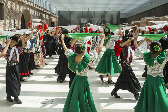 folklore baile tradicion