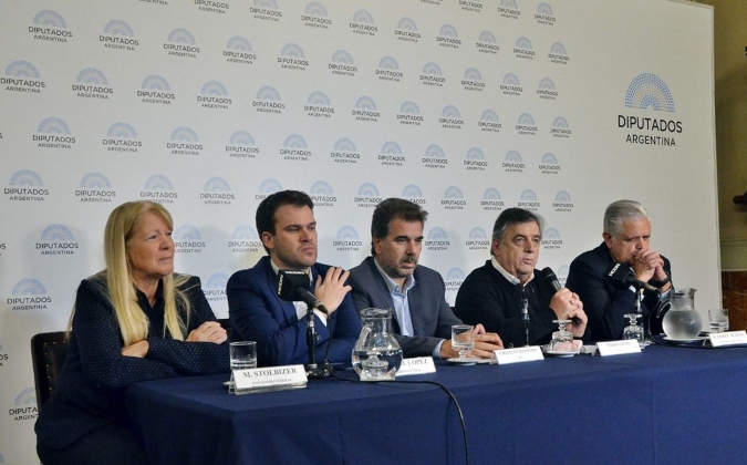 Los presidentes de los bloques que integran Juntos por el Cambio en Diputados presentaron un pedido de juicio político contra el Presidente, Alberto Fernández (Foto: JxC).