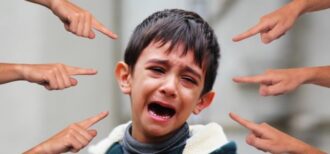 bullying-niño llorando