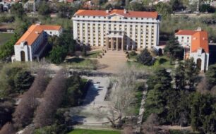 CasadeGobierno700x434 - Diario El Cuco Digital todas las noticias del Valle de Uco Casa-de-Gobierno-700x434