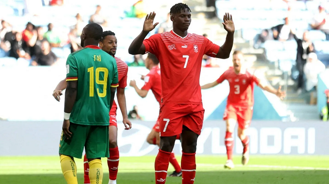 Tras anotar el gol, Embolo pidió perdón a su pueblo natal (Foto: Reuters).