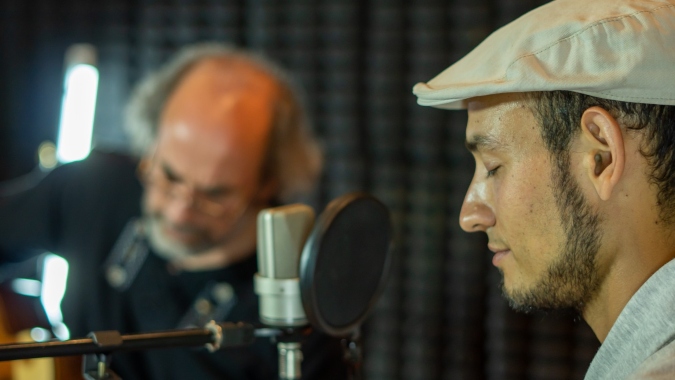 Las estrofas de la poesía son musicalizadas por Polo Martí.