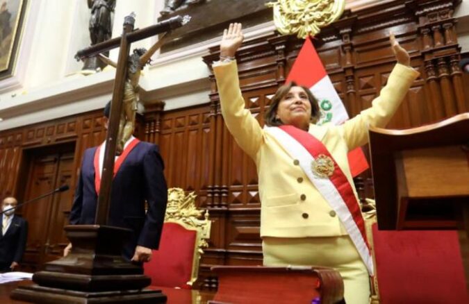 Peru-presidenta-2