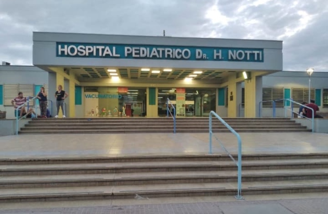 Está internada en el Hospital Notti.