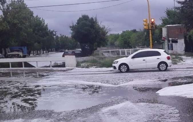 tormenta-lluvia-granizo-eugenio-bustos-foto-gentileza