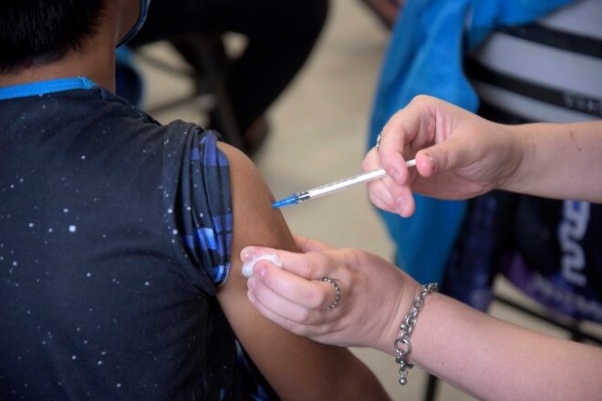 Mendoza 23-02-2022.vacunacion en centros educativos