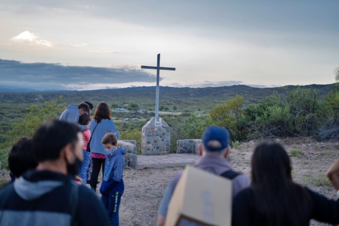 ViaCrucisCristoReyTgto Diario El Cuco Digital todas las noticias del Valle de Uco Via-Crucis-Cristo-Rey-Tgto