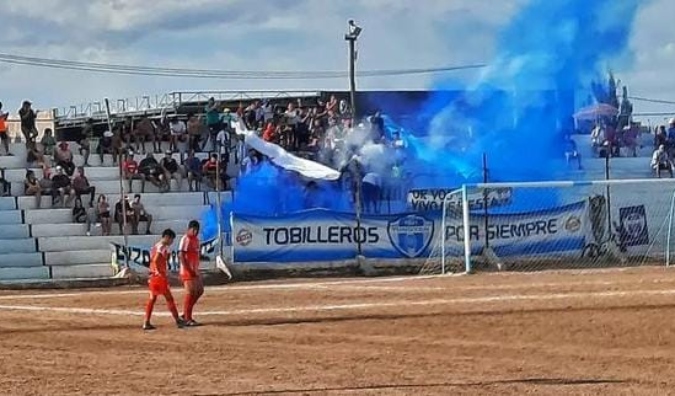 Este domingo se tenían que jugar los partidos de vuelta de los cuartos de final, en el fútbol de Tunuyán, pero la violencia terminó ganando