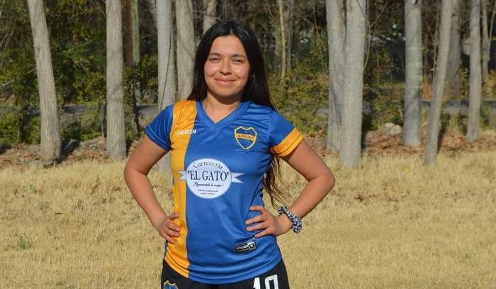 Inicio su camino en el femenino jugando en El Fuerte