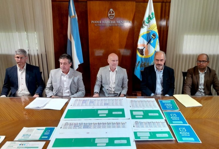 A partir de este año Mendoza vota con la Boleta Única Papel.