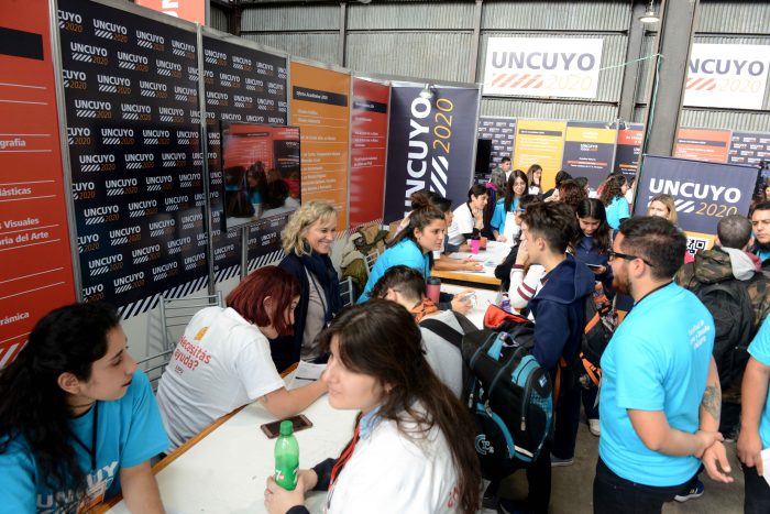 Expo Educativa 2019 apertura - foto prensa gob de mza