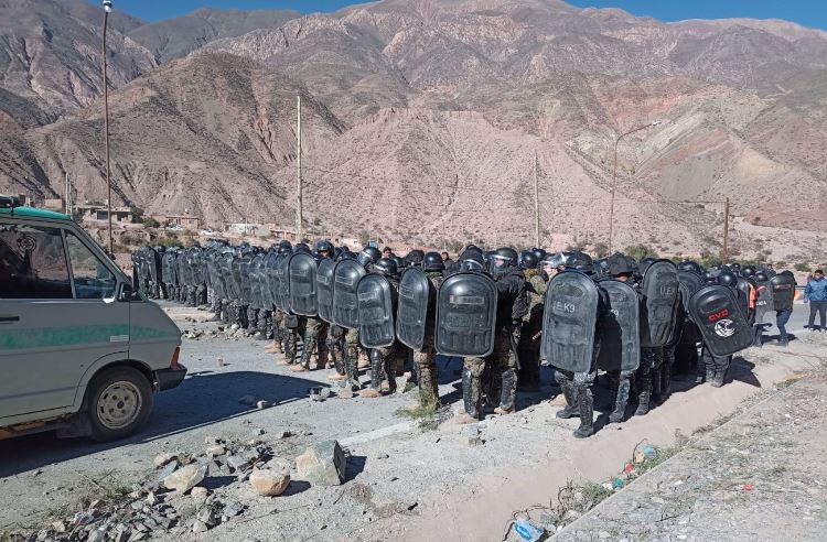 protestas-jujuy-policia-foto-infonews