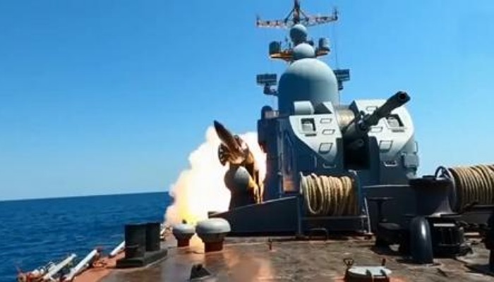 IRusia lanzó ejercicios militares en el mar Negro y Turquía busca el acuerdo de granos