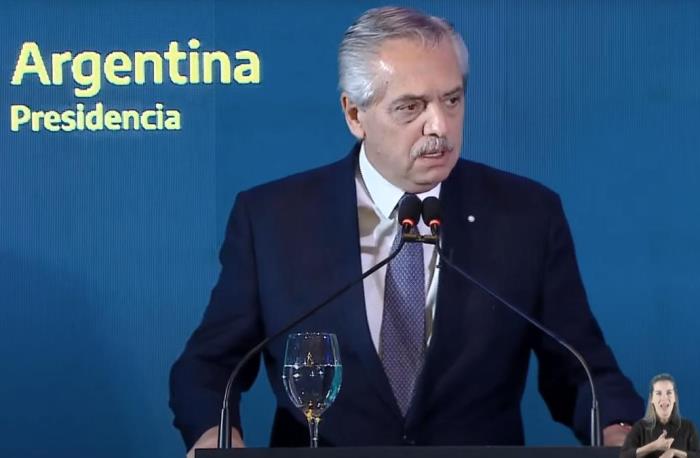 Alberto Fernandez