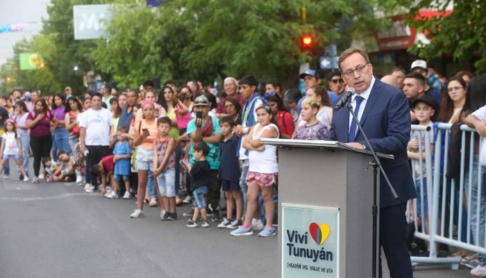 Martín Aveiro se despide como intendente de Tunuyán tras 12 años de gestión: "me regalaron los mejores años de mi vida"