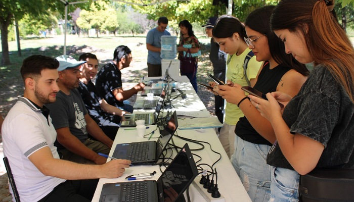 Tarde Estudiantil en San Carlos: becas de transporte y un evento de diversión para los jóvenes estudiantes
