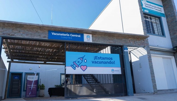Salud inauguró el Vacunatorio Central de Tunuyán: