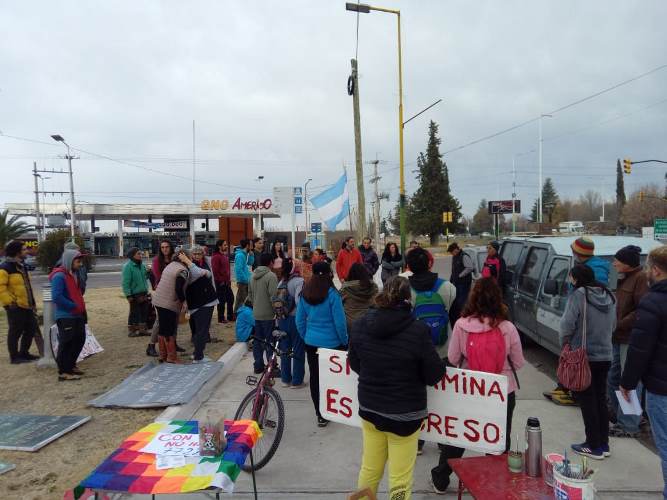 manifestacion Ley Bases San Carlos
