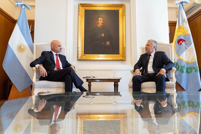 Cornejo y el embajador indiio
