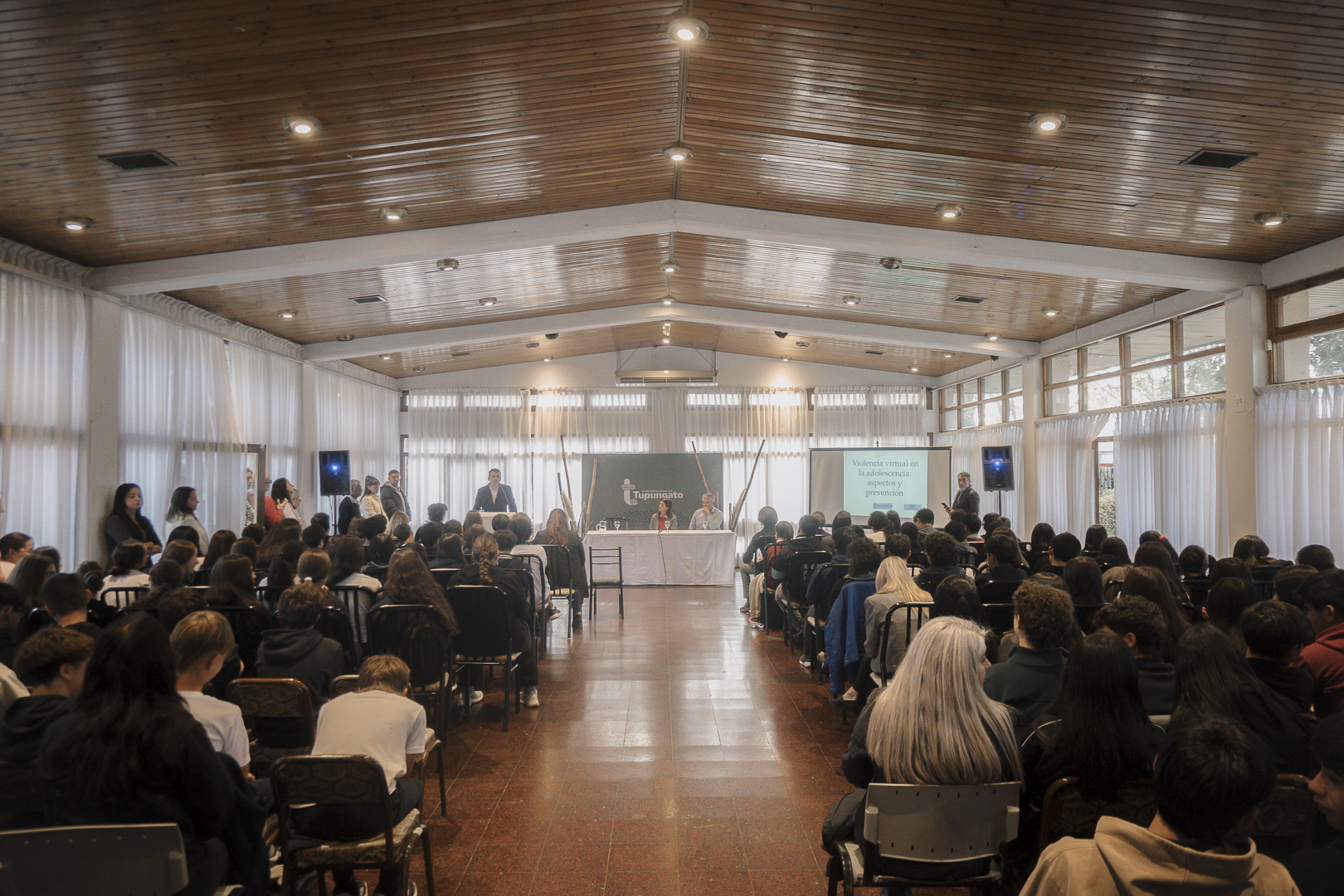 Charlas Violencia virtual aspectos y prevención (2)